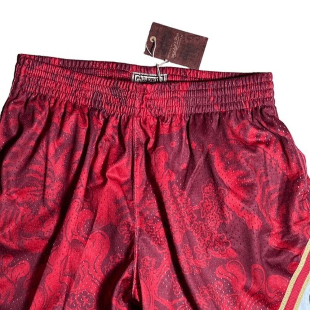 1997-98' Chicago Bulls Mitchell & Ness Year Of The Tiger Shorts Red NBA Size XL‎ - Picture 2 of 7